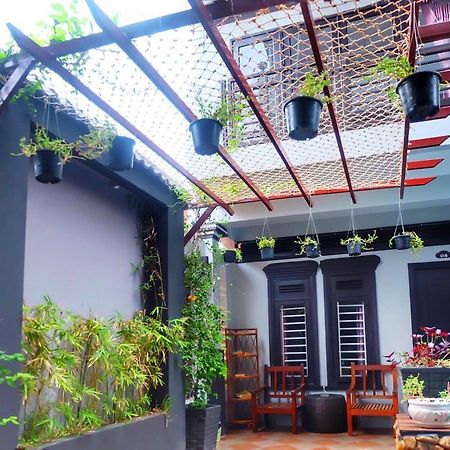 Vibola Guesthouse Kampot Ngoại thất bức ảnh