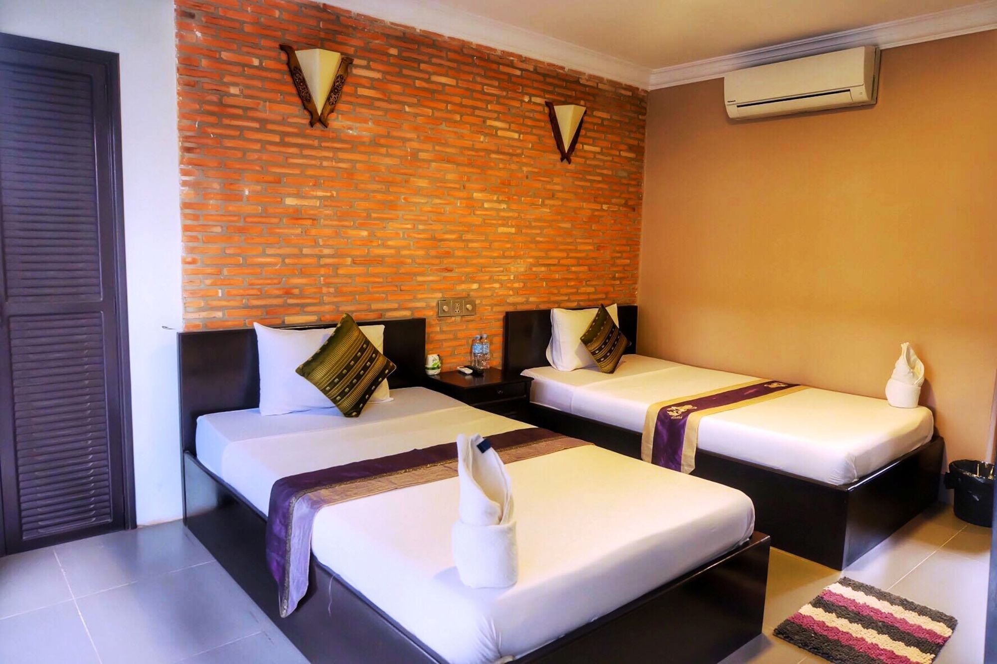 Vibola Guesthouse Kampot Ngoại thất bức ảnh